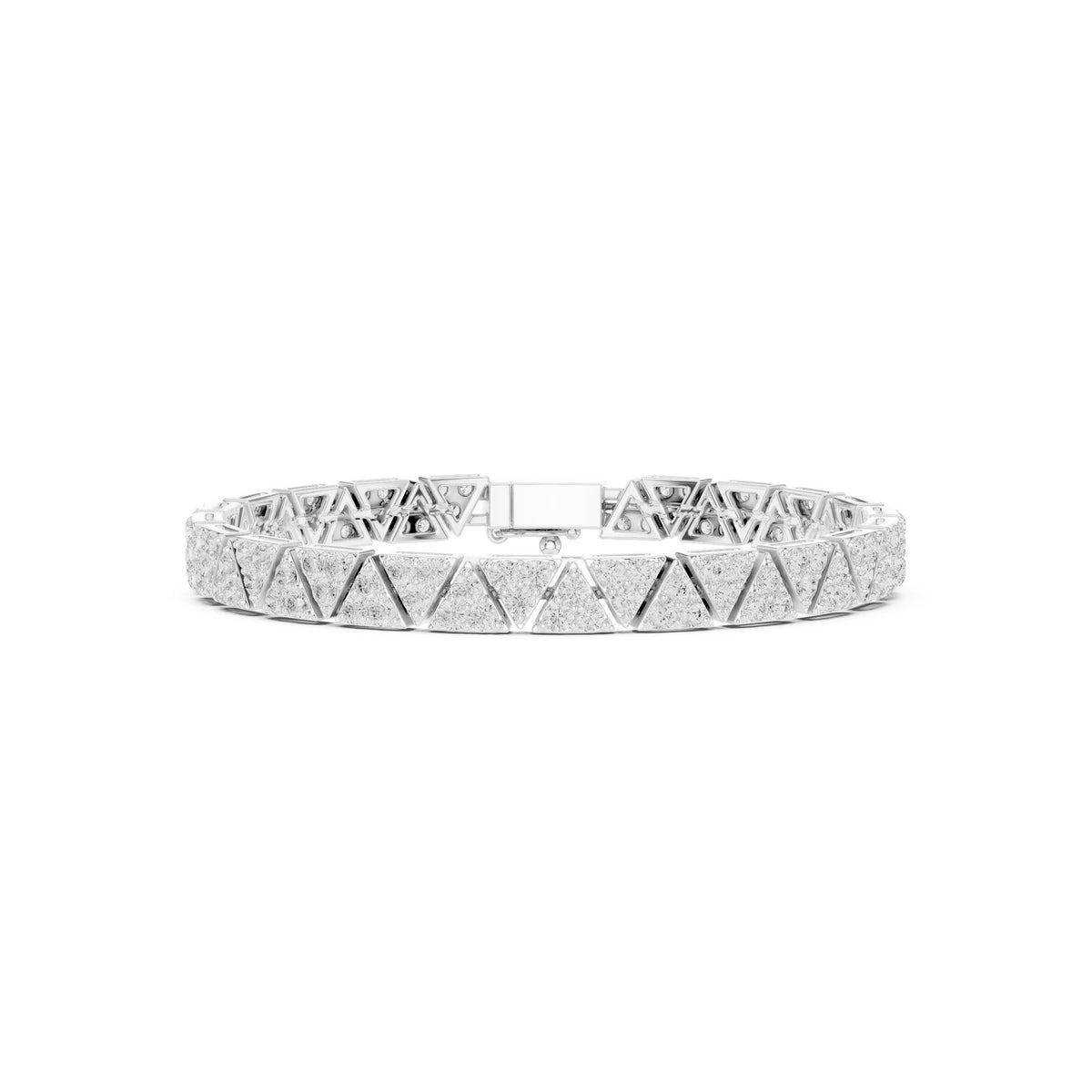 Right Round The Wrist Bracelet in white gold, clasp detail