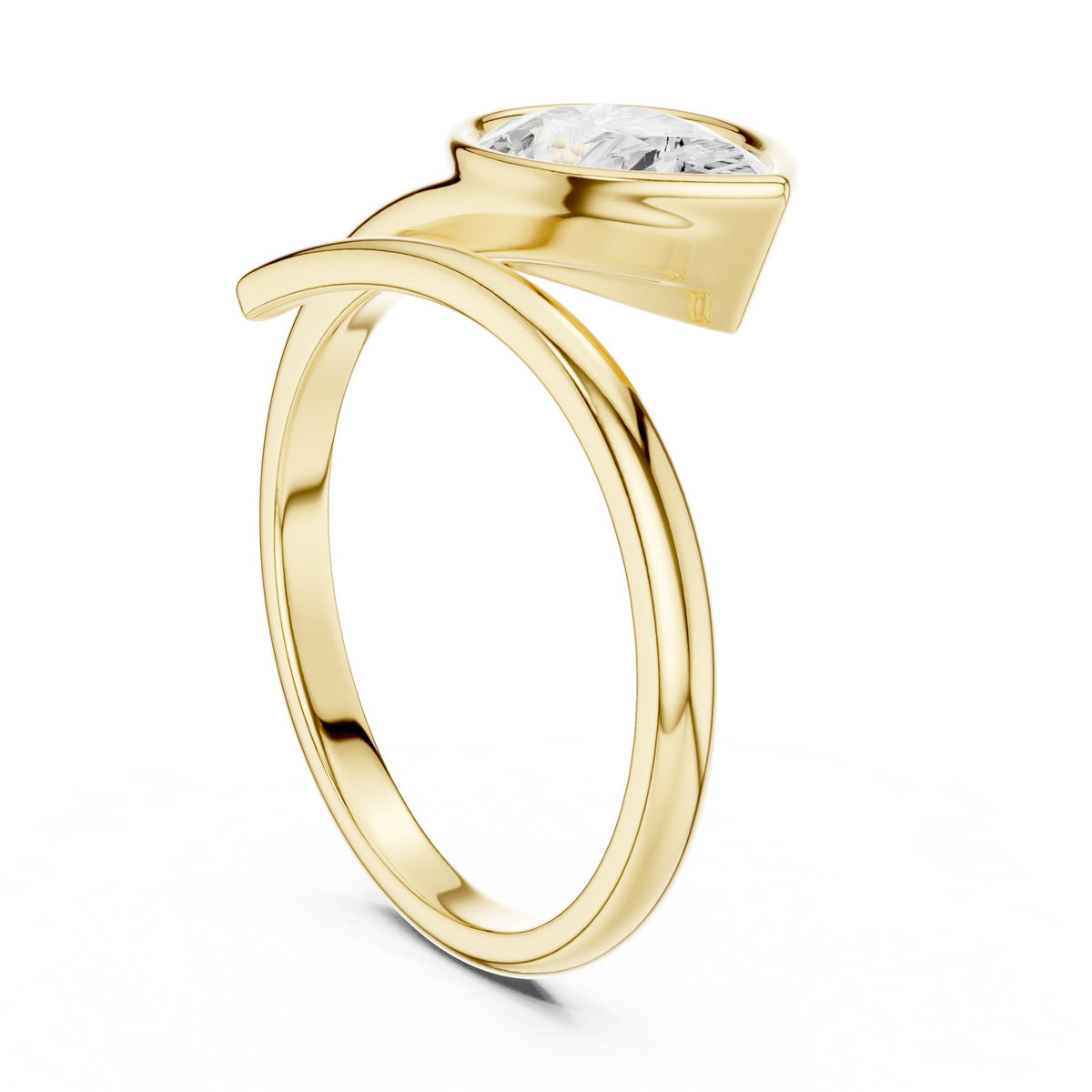 Swept Over The Finger Ring in 18KT yellow gold, three-quarter view